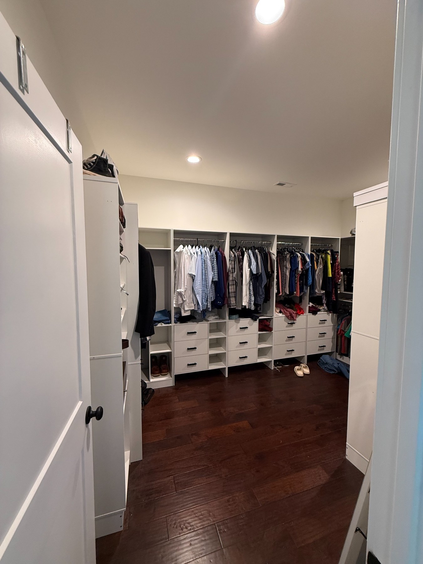 Walk-in closet